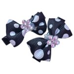 Par de pinzas pequeñas para cabello - Imagen 2